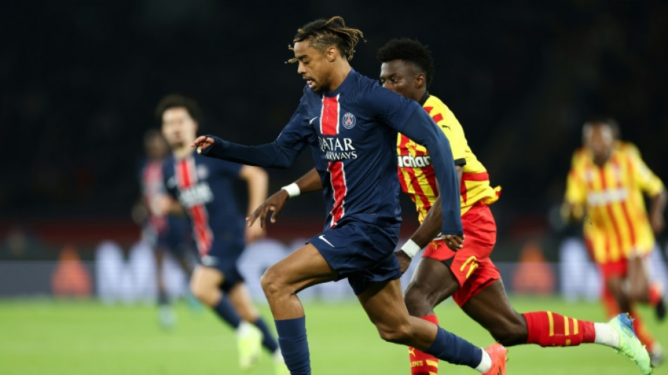 Foot: le PSG domine Lens (et la Ligue 1) même en ratant beaucoup