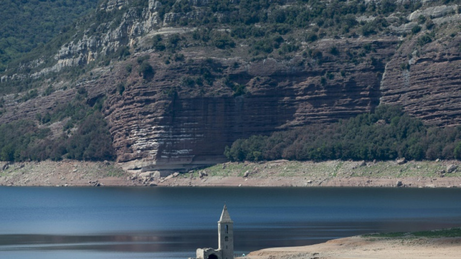 En Espagne, la sécheresse fait ressurgir des monuments engloutis