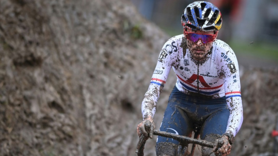 Mondiaux de cyclo-cross: les forfaits placent Pidcock en première ligne