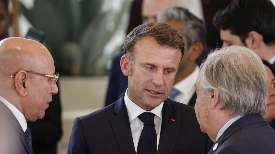 Macron, 'sui top job Ue auspico un accordo già lunedì'