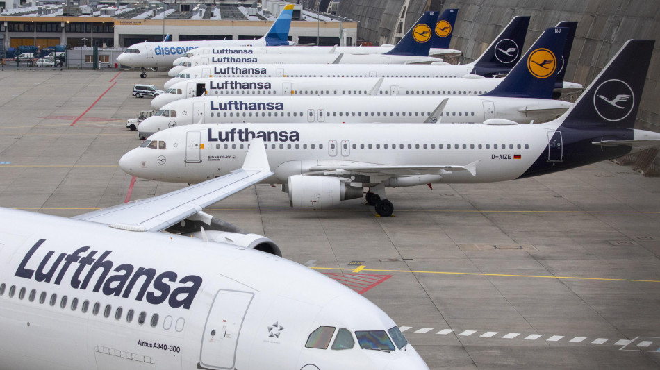 Lufthansa chiude il 2024 con ricavi record a 37,6 miliardi