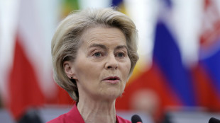 Von der Leyen, 'aperti a dialogo ma tuteliamo imprese Ue'