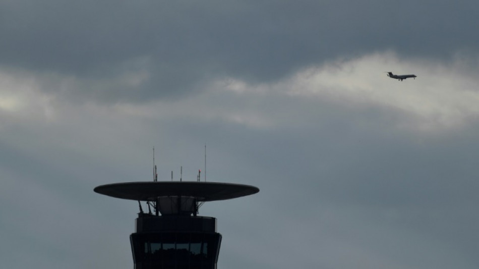 Anulaciones de vuelos previstas por huelga de controladores aéreos en Francia el jueves