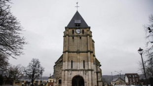 Procès Saint-Etienne-du-Rouvray: de huit à treize ans de prison pour les trois accusés présents