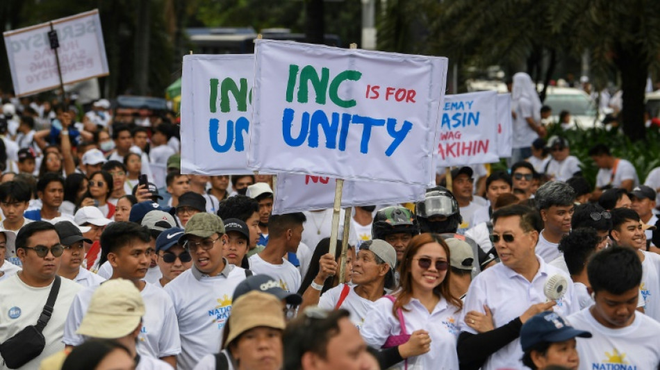 Philippine sect gathers to oppose VP Duterte impeachment