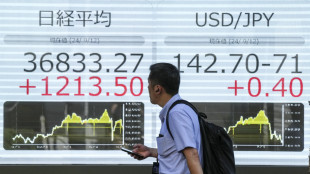 Borsa: Asia positiva con il tech, l'Europa verso il rialzo