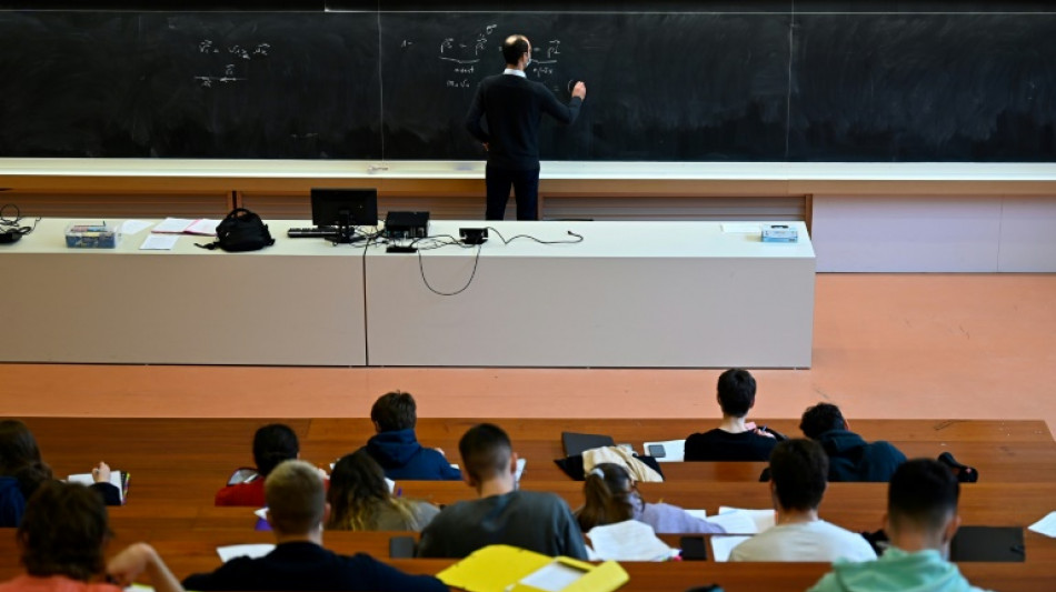 Rückgang der Studienanfänger betrifft Universitäten - und Maschinenbau