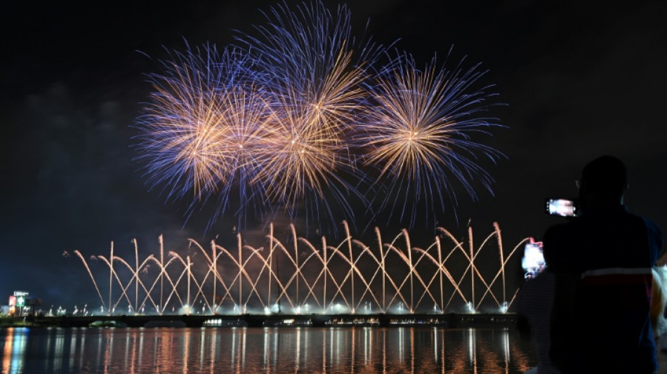 Gruppe soll an Silvester in Bayern israelische Flagge mit Feuerwerk beschossen haben