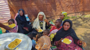 Más de 55.000 personas huyen de una ciudad sumida en los combates en Sudán, según la ONU