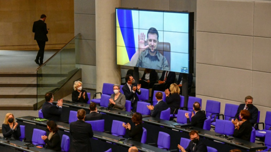 Zelensky appelle l'Allemagne à abattre le nouveau "Mur" érigé en Europe