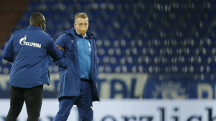 Büskens ermahnt Schalke nach dem Aufstieg zu Demut