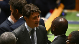 Gobierno de Trudeau enfrenta moción de censura en el parlamento canadiense