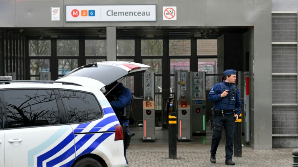 Tirs à l'arme de guerre à Bruxelles, la piste terroriste a priori écartée