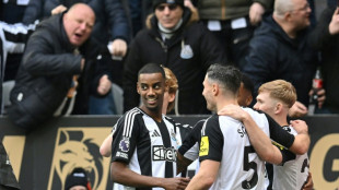 Forest felled by Isak as Newcastle bolster top four bid