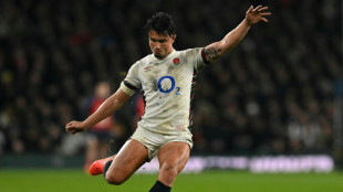 England coach Borthwick has faith in 'world-class goal-kicker' Marcus Smith