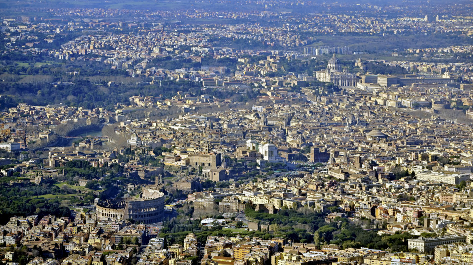 Mutui, crescono domande nei 6 mesi, ma tassi variabili alti