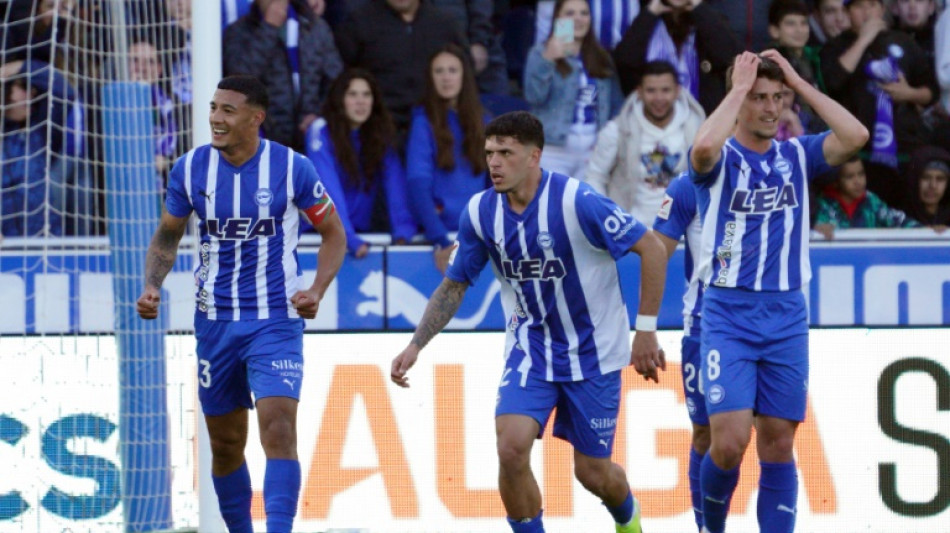 Hurting Atletico fall to defeat at Alaves