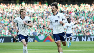 Inglaterra vence Irlanda (2-0) em Dublin na estreia do técnico Lee Carsley