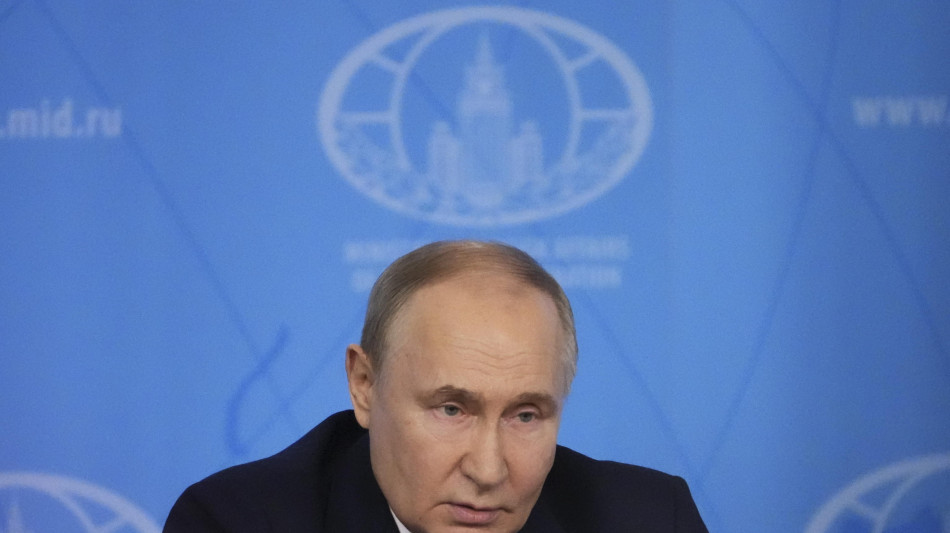 Putin rimuove quattro viceministri della Difesa