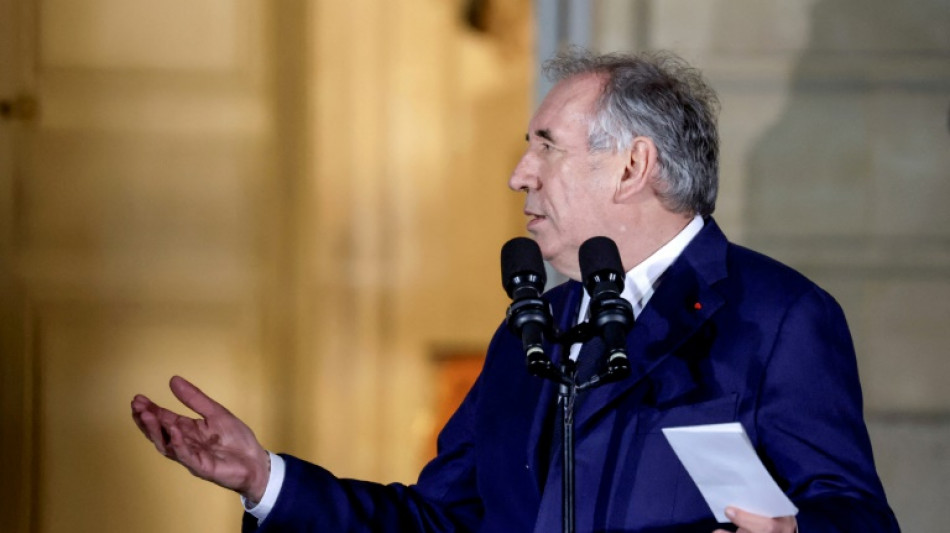 Moody's dégrade la note souveraine de la France, cadeau d'arrivée amer pour François Bayrou