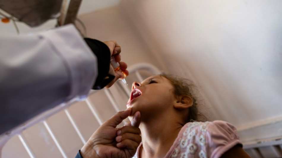 Début des vaccinations contre la polio à Gaza (responsable à l'AFP)