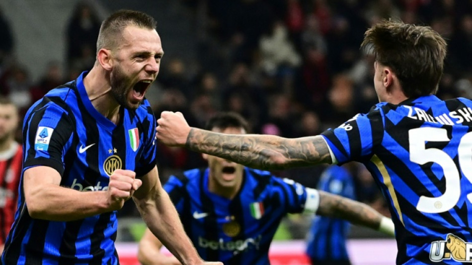 Late derby drama keeps Inter on Napoli's heels in tight Serie A title race