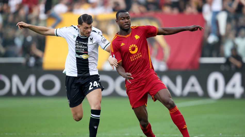 Paura a Udine per N'Dicka, stop a Udinese-Roma