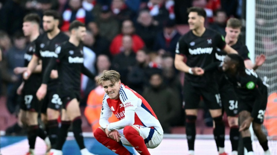 Arsenal's Premier League title hopes suffer Hammer blow