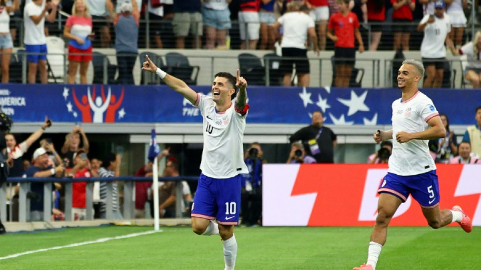 USA and Uruguay make winning starts to Copa campaigns