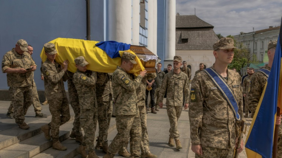Siete muertos en Ucrania por bombardeos rusos, anuncian las autoridades