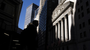 Wall Street apre in calo, Dj -0,48%, Nasdaq -0,32%