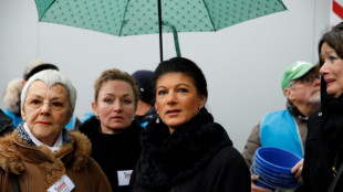 Pazifismus-Demo in Berlin geplant - Kritik an Teilnahme von SPD-Politiker Stegner