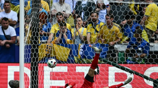 Dos errores de Lunin condenan a Ucrania en su debut en la Eurocopa