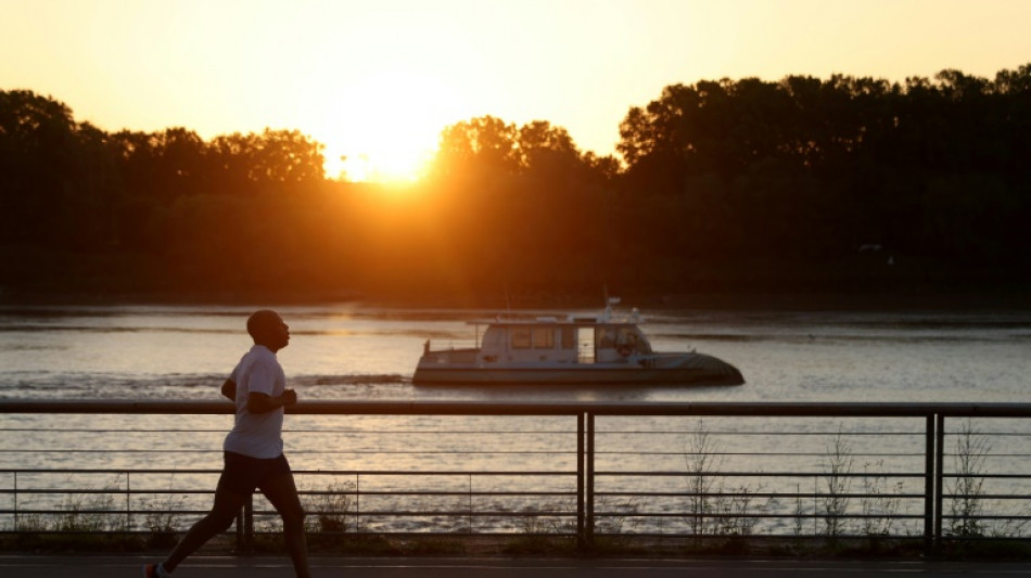 France sizzles in late summer heatwave 