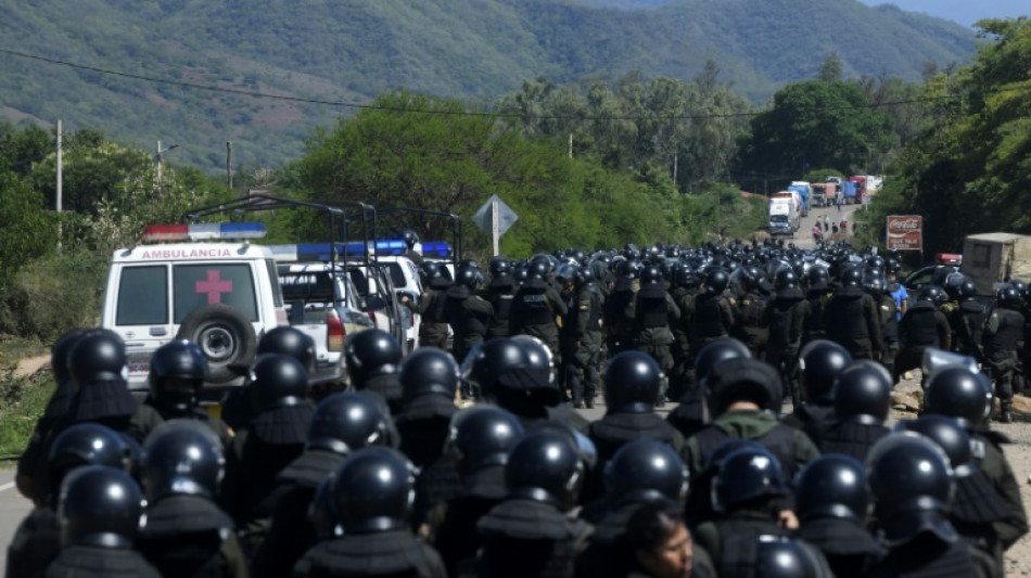 What we know about the soldiers 'held hostage' by Bolivia demonstrators 