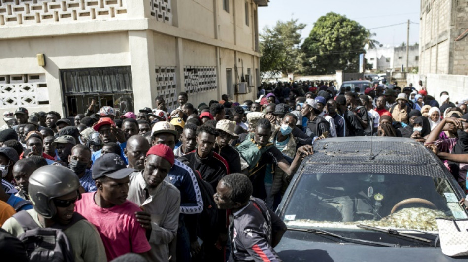 Tumultos y caos en Gambia por un programa de emigración legal hacia España