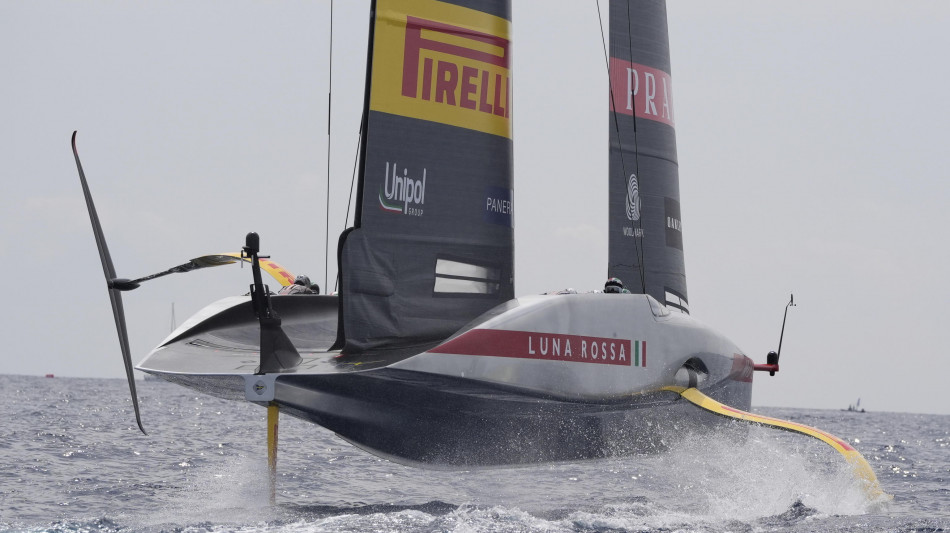 Vela: LV Cup; Luna Rossa batte Alinghi e consolida primato