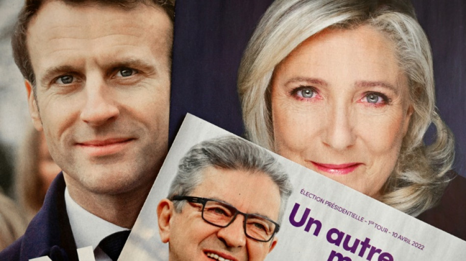 In new shake-up, French politics fragments into three blocs