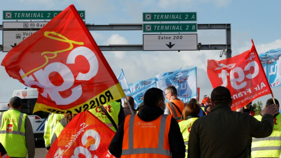 Grève: retards mais pas de perturbation majeure à Paris-Charles de Gaulle