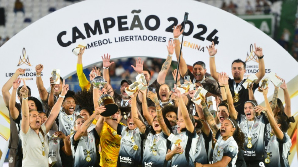 Fifa anuncia primeiro Mundial de Clubes feminino em 2028