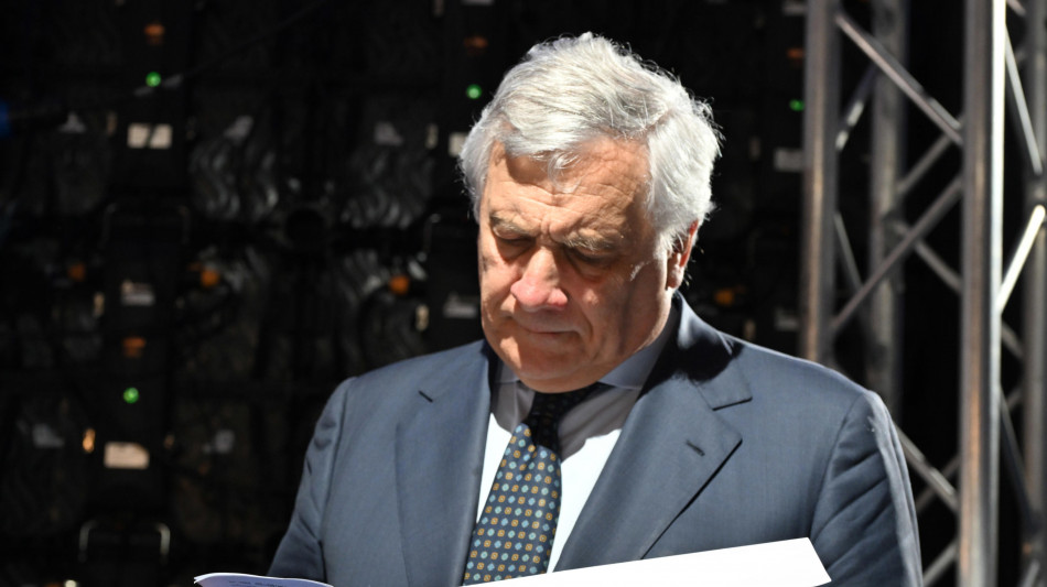 Tajani al B7, 'cruciale lavorare insieme epr la crescita'