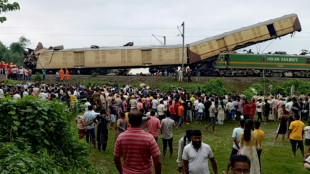 Al menos ocho muertos en un choque de trenes en el este de India
