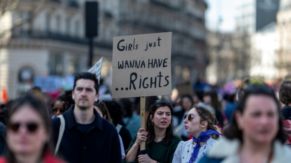 8-Mars: dans le monde, des femmes mobilisées contre les inégalités et la montée du "masculinisme"