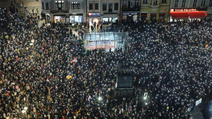 Serbia, conclusa nella notte grande protesta a Nis