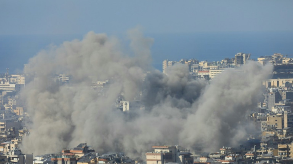 Intensos bombardeos israelíes en bastiones de Hezbolá en Líbano