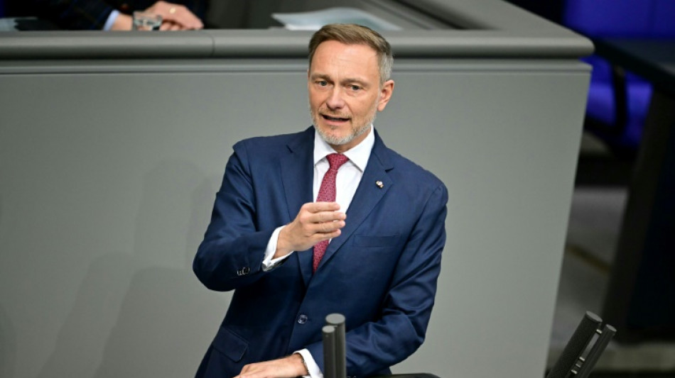 Lindner zu Finanzpaket: "Schuldenbremse bis zur Wirkungslosigkeit gelockert"