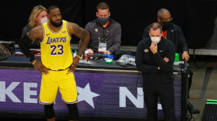 LeBron pays tribute to Lakers coach Vogel, unsure of reported sacking