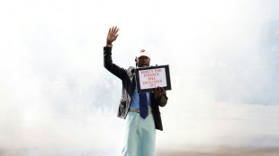 Presidente keniano promete reprimir "anarquía" tras protestas mortíferas contra el gobierno