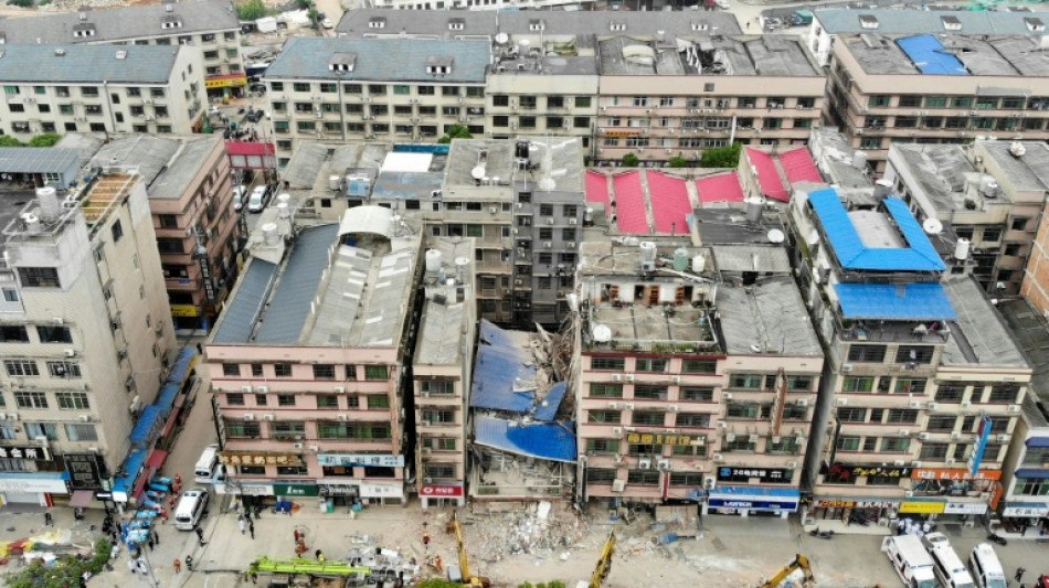 Una superviviente hallada tres días después del derrumbe de un inmueble en China