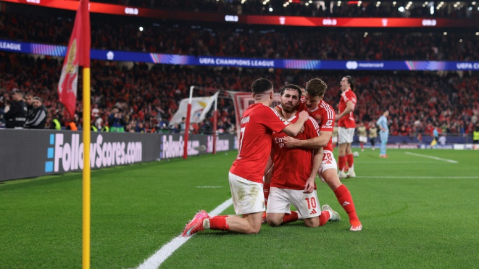 Benfica arranca empate contra Monaco (3-3) e vai às oitavas da Champions